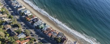 homes on the coast of california