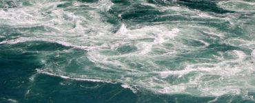 gyre on water swirling
