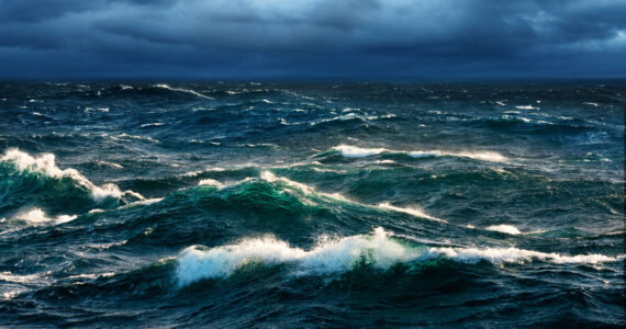 waves in the atlantic ocean
