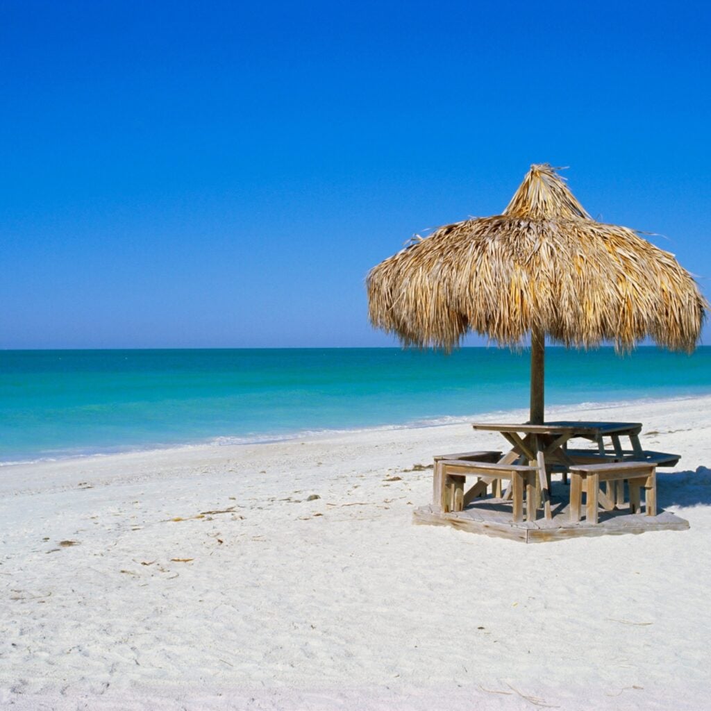 Gulf coast beach, longboat key, florida, usa